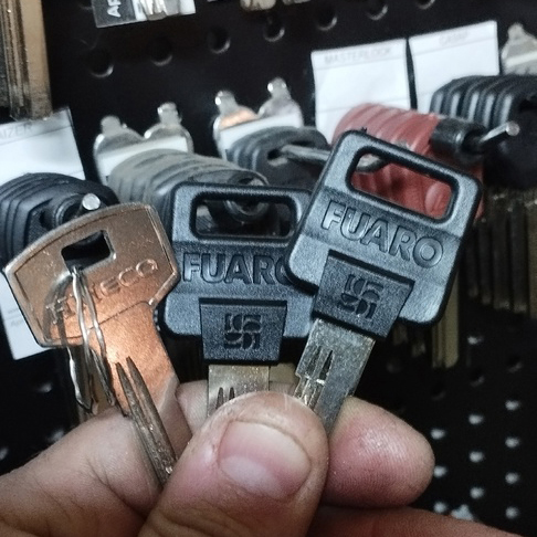 Ключи для квартир и домов